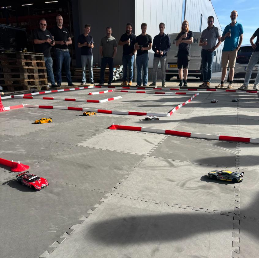 RC racebaan met auto's